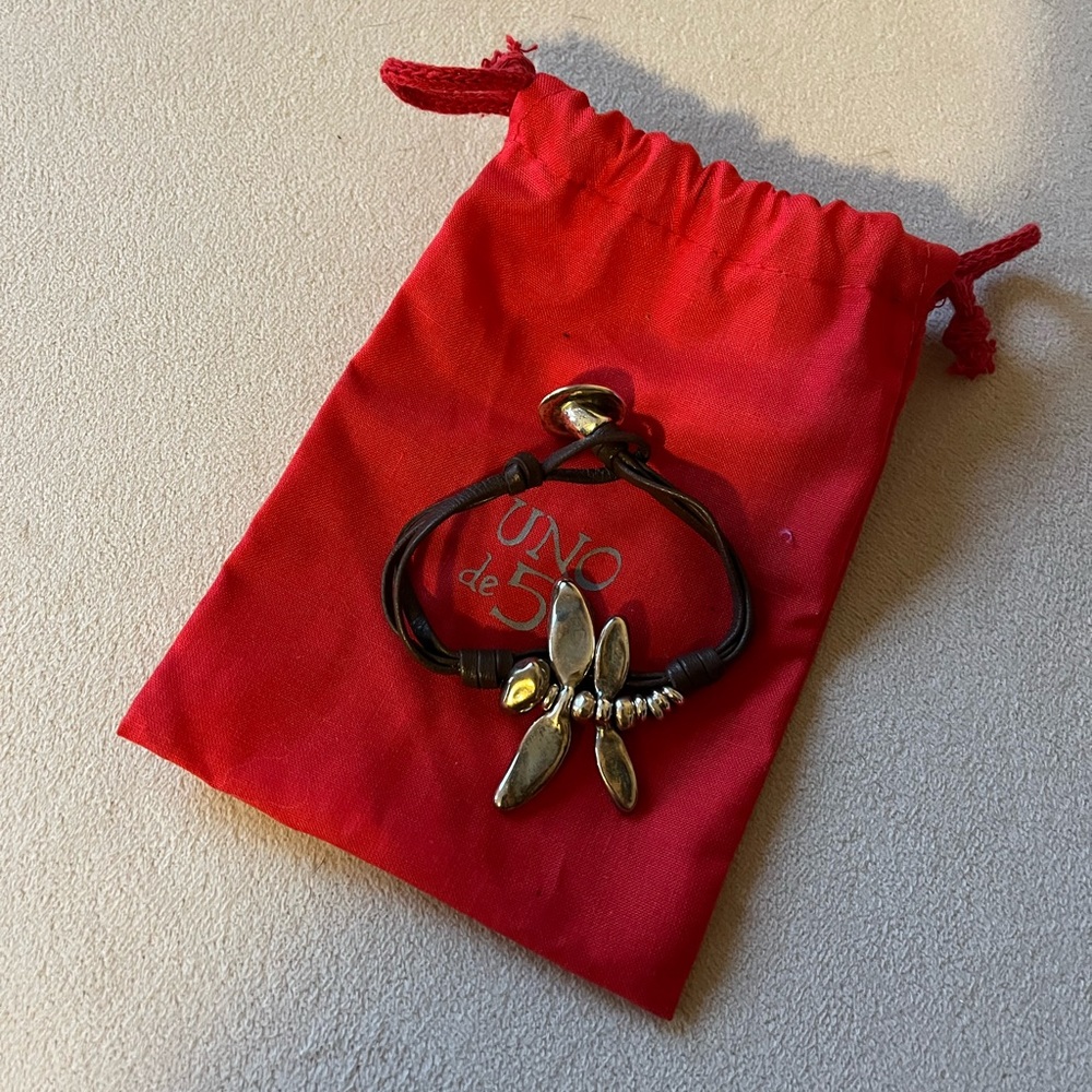 Uno De 50 dragonfly bracelet
